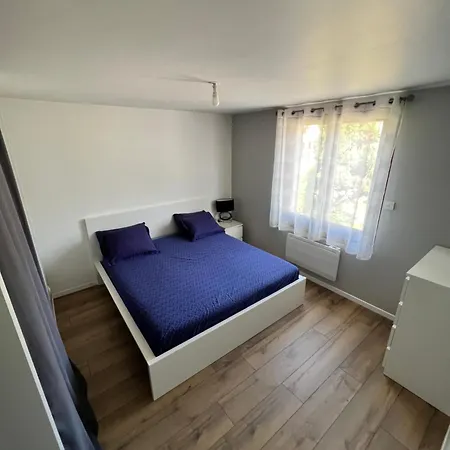 Διαμέρισμα L'epicentre 1 *